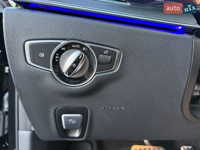 Седан Mercedes-Benz E-Class 2020 в Києві