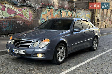 Седан Mercedes-Benz E-Class 2006 в  фото 14 Седан Mercedes-Benz E-Class 2006 в