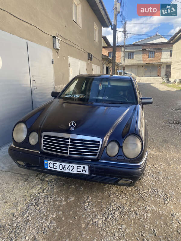 Седан Mercedes-Benz E-Class 1998 в 