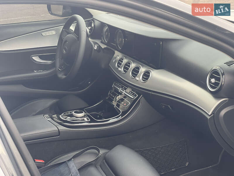 Седан Mercedes-Benz E-Class 2017 в Києві фото 8 Седан Mercedes-Benz E-Class 2017 в Києві