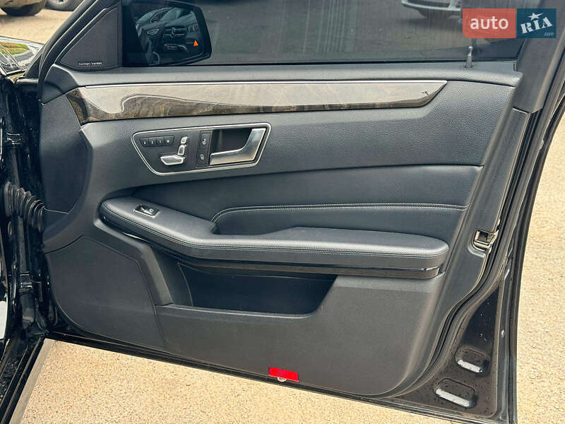 Седан Mercedes-Benz E-Class 2013 в Виннице