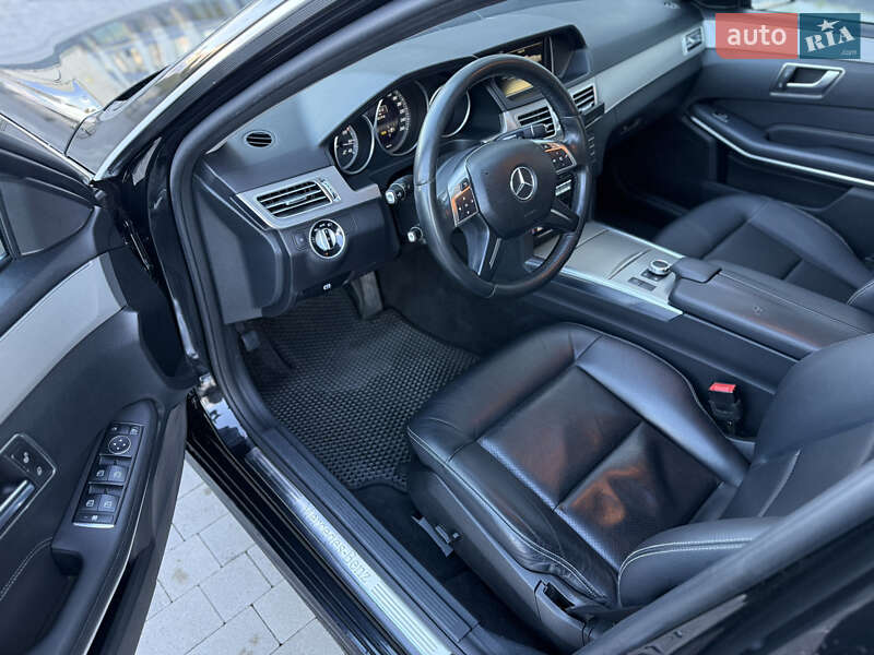 Седан Mercedes-Benz E-Class 2015 в Луцьку