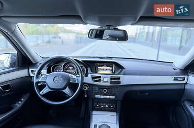 Седан Mercedes-Benz E-Class 2015 в 