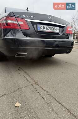Седан Mercedes-Benz E-Class 2012 в 