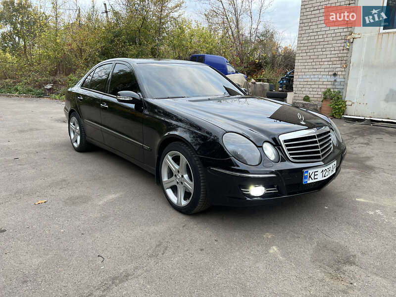 Седан Mercedes-Benz E-Class 2005 в Кривому Розі фото 3 Седан Mercedes-Benz E-Class 2005 в Кривому Розі