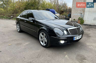 Седан Mercedes-Benz E-Class 2005 в 
