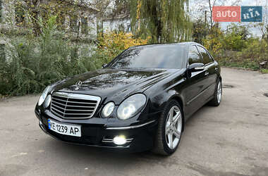 Седан Mercedes-Benz E-Class 2005 в 