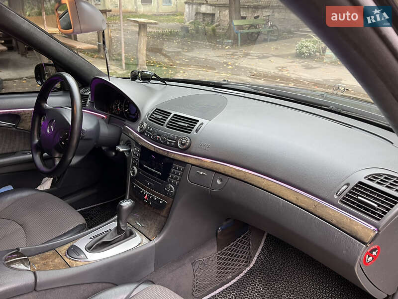 Седан Mercedes-Benz E-Class 2005 в Кривому Розі фото 13 Седан Mercedes-Benz E-Class 2005 в Кривому Розі
