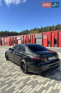 Седан Mercedes-Benz E-Class 2016 в  фото 9 Седан Mercedes-Benz E-Class 2016 в