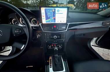 Седан Mercedes-Benz E-Class 2011 в 