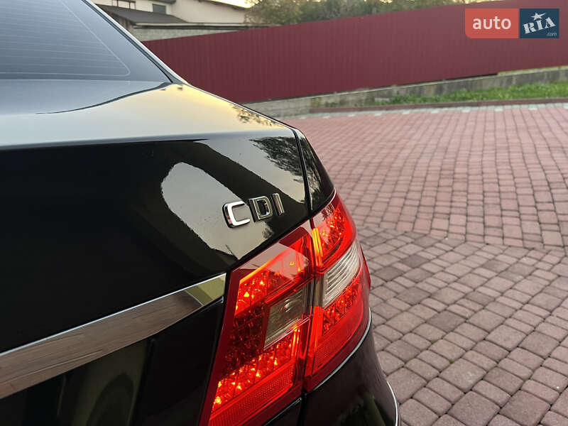 Седан Mercedes-Benz E-Class 2012 в Тячеве фото 6 Седан Mercedes-Benz E-Class 2012 в Тячеве