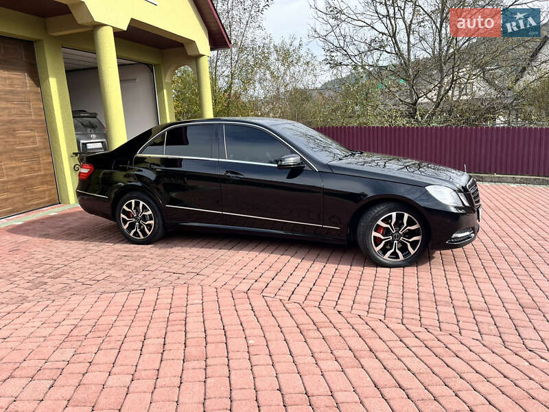 Седан Mercedes-Benz E-Class 2012 в Тячеве фото 14 Седан Mercedes-Benz E-Class 2012 в Тячеве