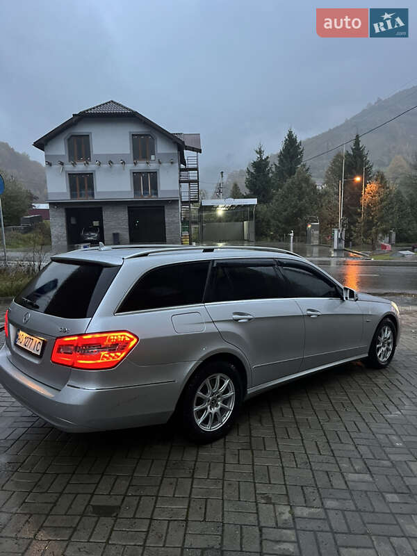Універсал Mercedes-Benz E-Class 2010 в Рахові фото 24 Універсал Mercedes-Benz E-Class 2010 в Рахові