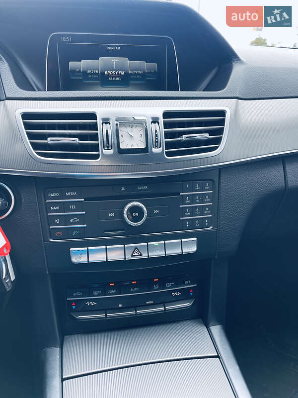 Седан Mercedes-Benz E-Class 2016 в Бродах фото 13 Седан Mercedes-Benz E-Class 2016 в Бродах