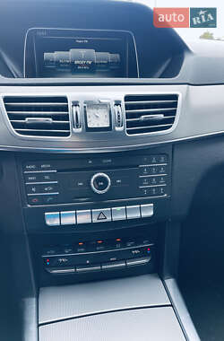 Седан Mercedes-Benz E-Class 2016 в 