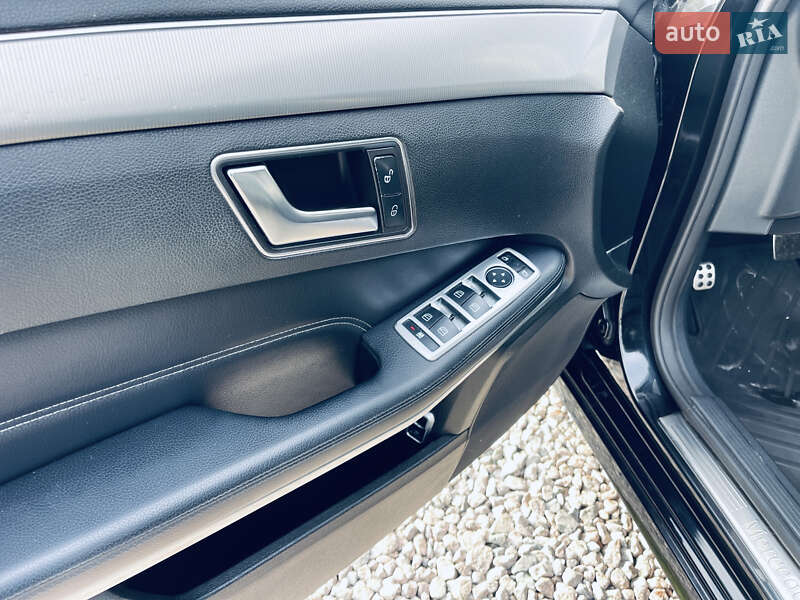 Седан Mercedes-Benz E-Class 2016 в Бродах фото 32 Седан Mercedes-Benz E-Class 2016 в Бродах