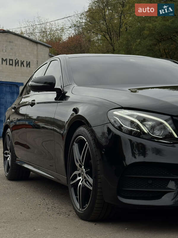 Седан Mercedes-Benz E-Class 2019 в Киеве фото 21 Седан Mercedes-Benz E-Class 2019 в Киеве