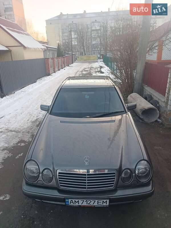 Mercedes-Benz E-Class 1997