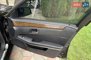 Седан Mercedes-Benz E-Class 2009 в 