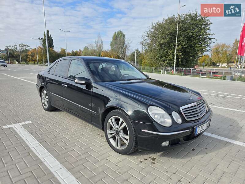 Седан Mercedes-Benz E-Class 2004 в Могилев-Подольске фото 8 Седан Mercedes-Benz E-Class 2004 в Могилев-Подольске