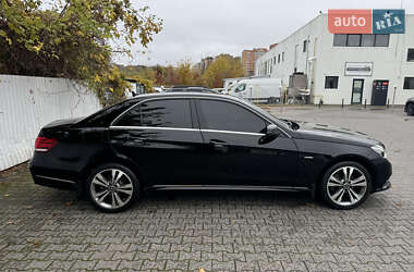 Седан Mercedes-Benz E-Class 2015 в  фото 9 Седан Mercedes-Benz E-Class 2015 в