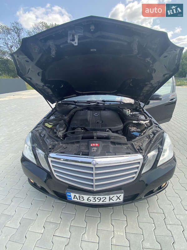 Универсал Mercedes-Benz E-Class 2010 в Виннице