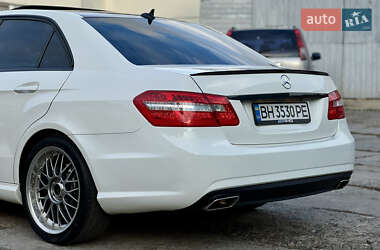 Седан Mercedes-Benz E-Class 2009 в 
