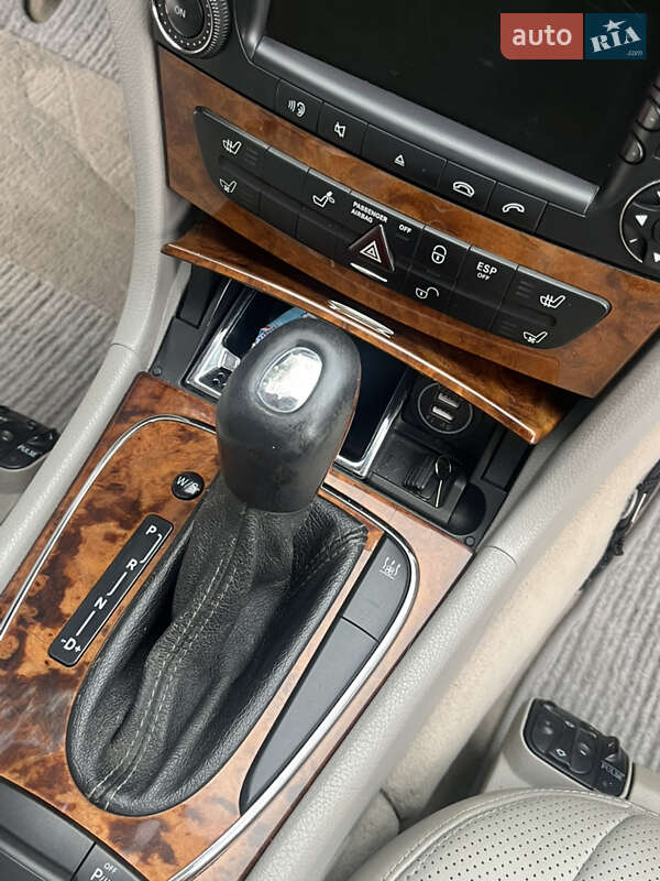 Седан Mercedes-Benz E-Class 2003 в Дрогобыче фото 40 Седан Mercedes-Benz E-Class 2003 в Дрогобыче