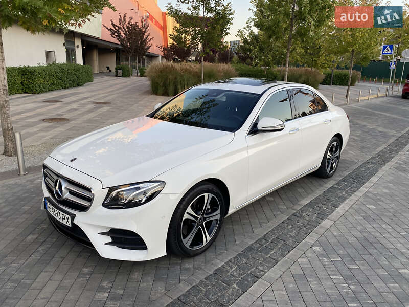 Седан Mercedes-Benz E-Class 2019 в Києві