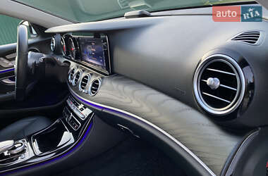Седан Mercedes-Benz E-Class 2019 в 