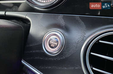 Седан Mercedes-Benz E-Class 2019 в 