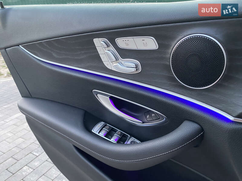Седан Mercedes-Benz E-Class 2019 в Києві