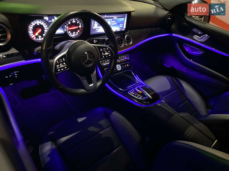 Седан Mercedes-Benz E-Class 2019 в Києві