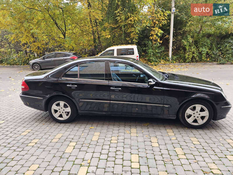 Седан Mercedes-Benz E-Class 2004 в Виннице фото 5 Седан Mercedes-Benz E-Class 2004 в Виннице