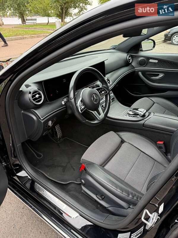 Седан Mercedes-Benz E-Class 2019 в Черкасах фото 18 Седан Mercedes-Benz E-Class 2019 в Черкасах