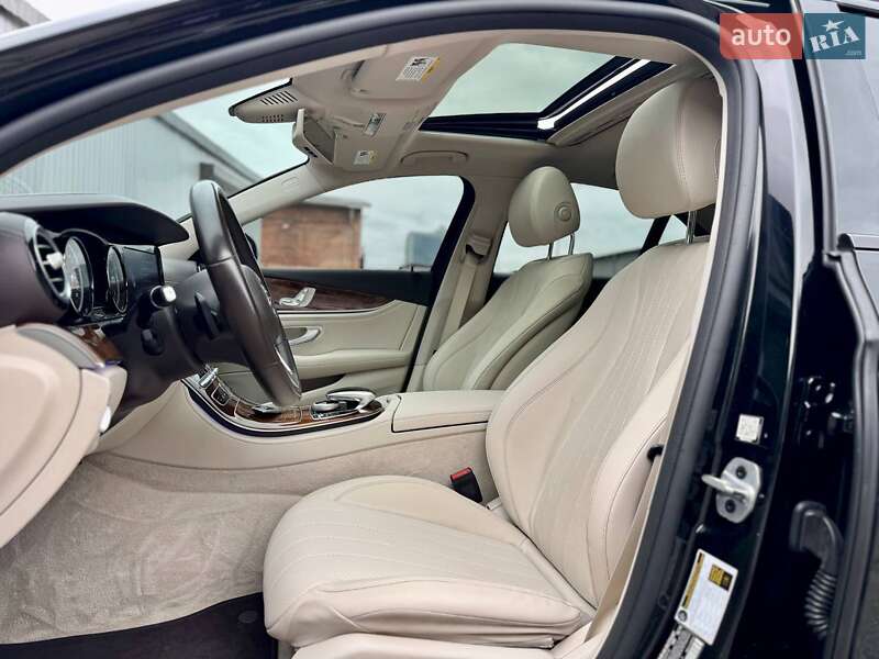 Седан Mercedes-Benz E-Class 2020 в Києві