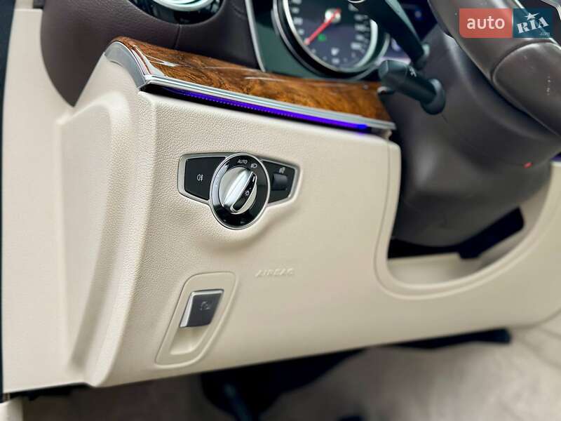 Седан Mercedes-Benz E-Class 2020 в Києві