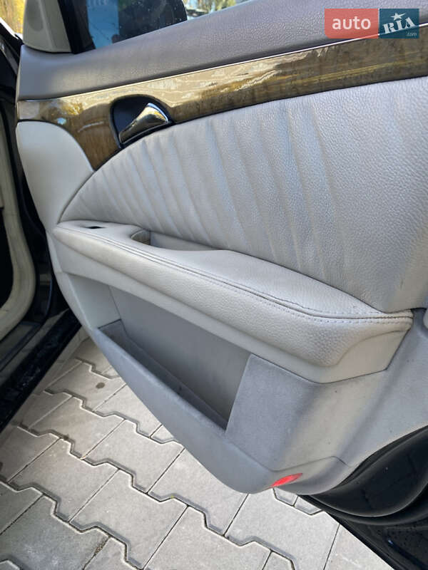 Седан Mercedes-Benz E-Class 2005 в Вараші фото 23 Седан Mercedes-Benz E-Class 2005 в Вараші