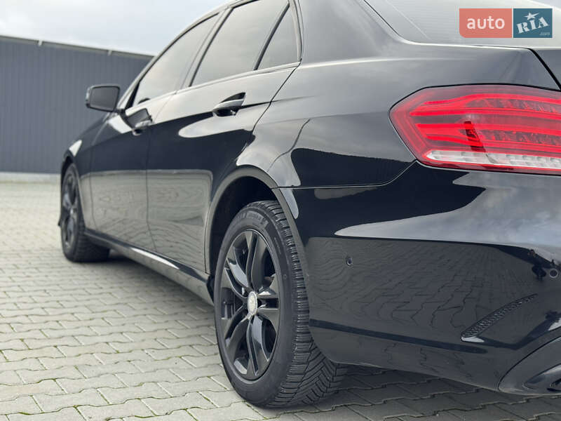 Седан Mercedes-Benz E-Class 2013 в Летичеве