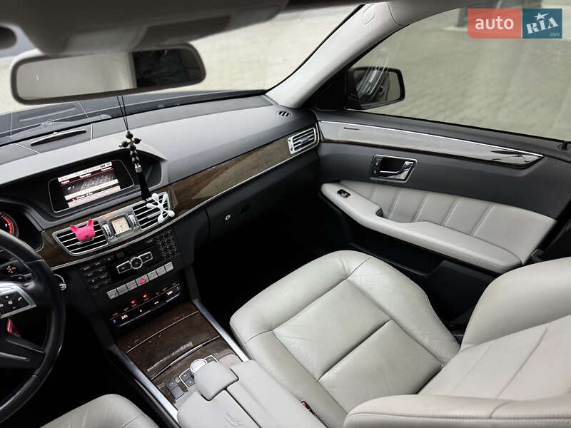 Седан Mercedes-Benz E-Class 2013 в Летичеве