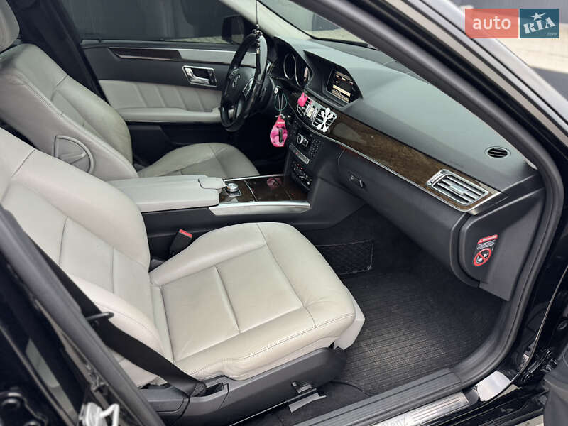 Седан Mercedes-Benz E-Class 2013 в Летичеве