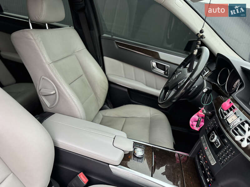 Седан Mercedes-Benz E-Class 2013 в Летичеве