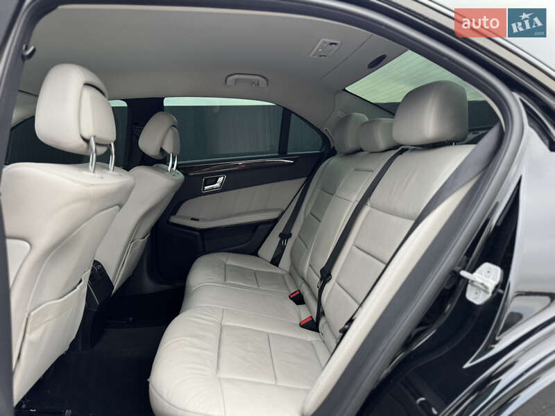 Седан Mercedes-Benz E-Class 2013 в Летичеве