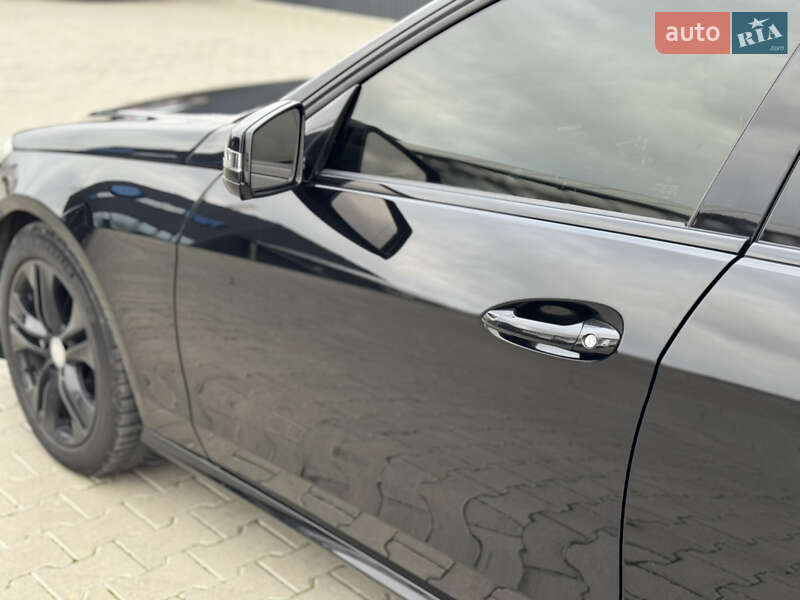 Седан Mercedes-Benz E-Class 2013 в Летичеве