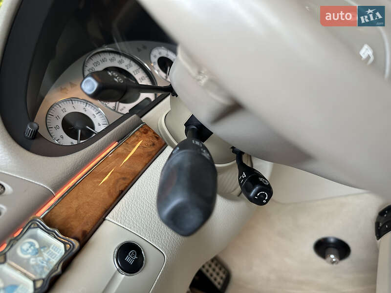 Седан Mercedes-Benz E-Class 2004 в Каменец-Подольском фото 8 Седан Mercedes-Benz E-Class 2004 в Каменец-Подольском