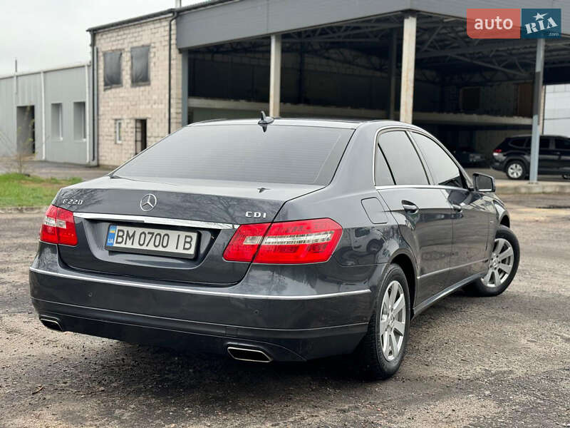 Седан Mercedes-Benz E-Class 2011 в Ромнах фото 12 Седан Mercedes-Benz E-Class 2011 в Ромнах