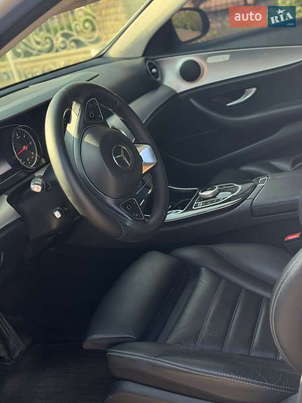 Універсал Mercedes-Benz E-Class 2016 в Чернівцях фото 34 Універсал Mercedes-Benz E-Class 2016 в Чернівцях