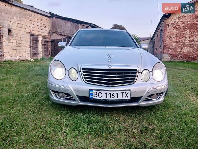 Mercedes-Benz E-Class 2008