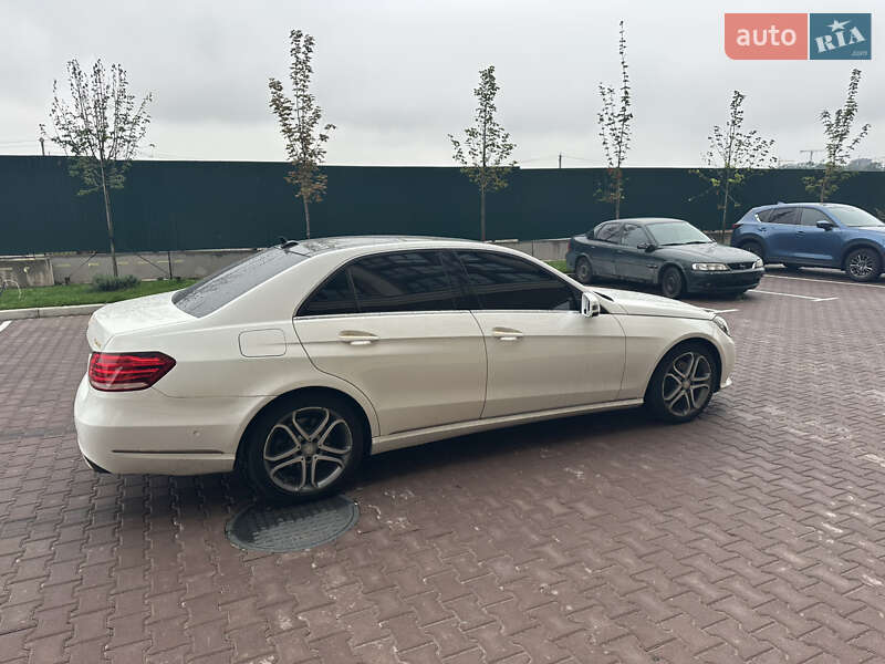 Седан Mercedes-Benz E-Class 2015 в Киеве фото 10 Седан Mercedes-Benz E-Class 2015 в Киеве