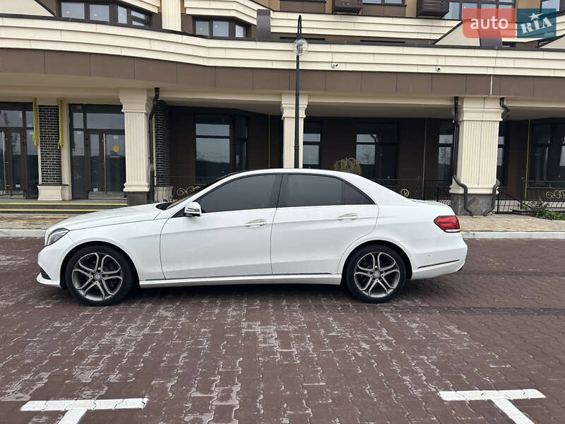 Седан Mercedes-Benz E-Class 2015 в Киеве фото 37 Седан Mercedes-Benz E-Class 2015 в Киеве